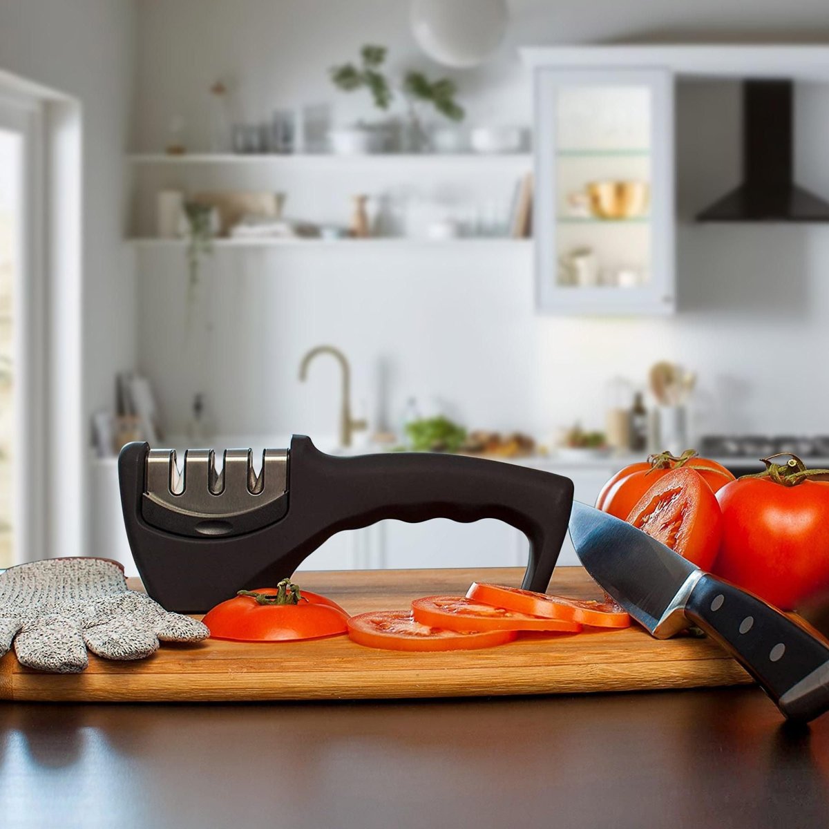 3-Stage Knife Sharpener - Diamond, Coarse & Fine (Ask Gecko) — manual sharpeners, back view